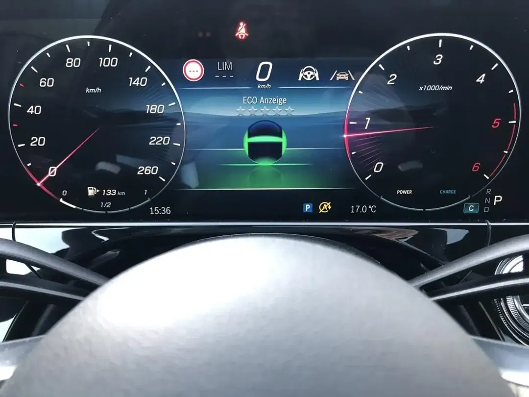 Mercedes-Benz E 450 4MATIC AMG MBUX Burmester - Thumbnail 9