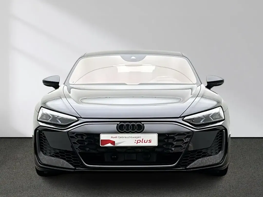 Audi RS e-tron GT quattro performance Matrix LED - Thumbnail 3