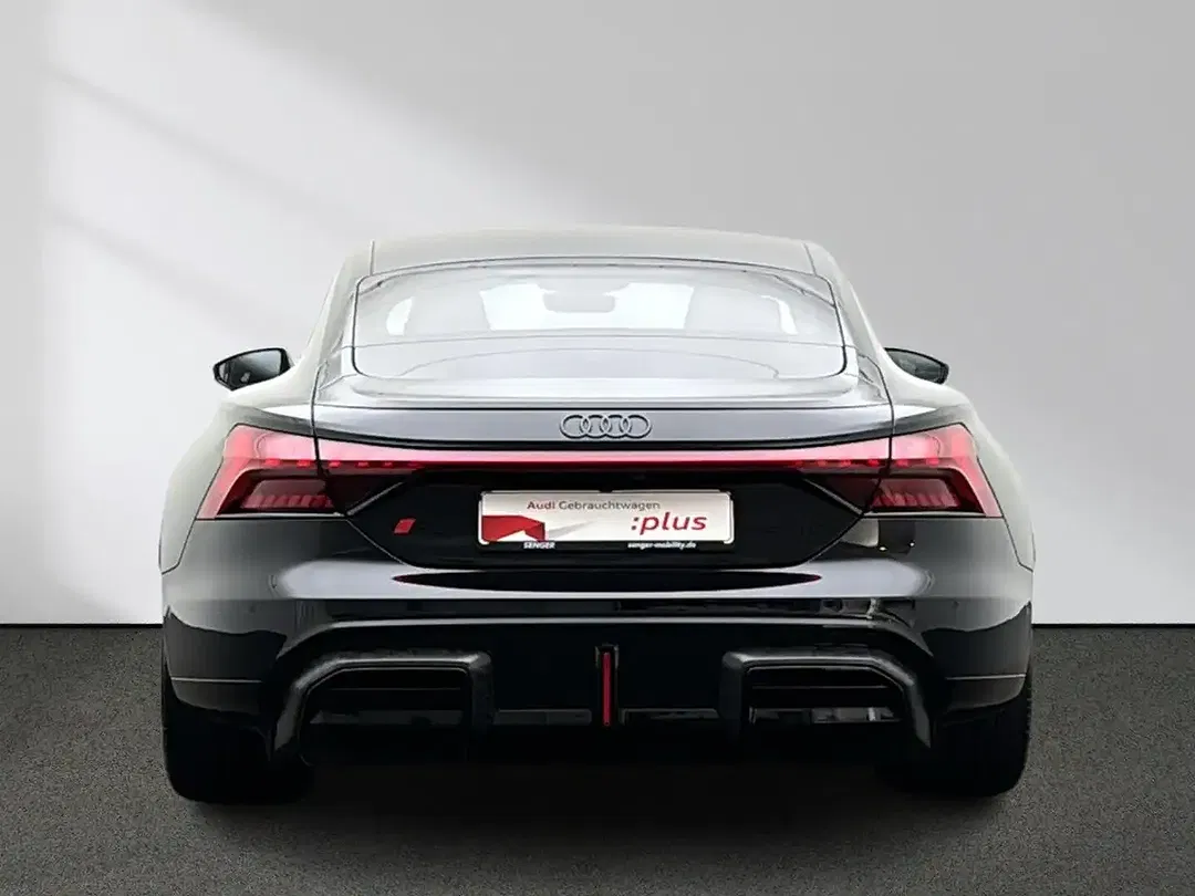 Audi RS e-tron GT quattro performance Matrix LED - Thumbnail 4