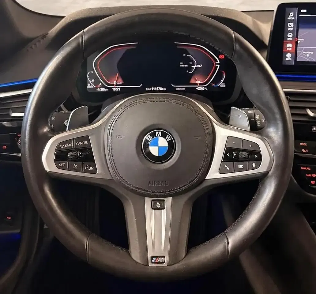 BMW 530 xDrive M Sport - Thumbnail 14