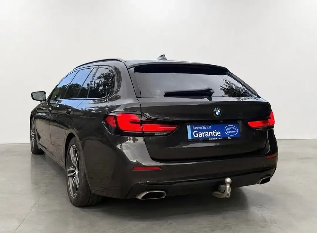 BMW 530 xDrive M Sport - Thumbnail 3