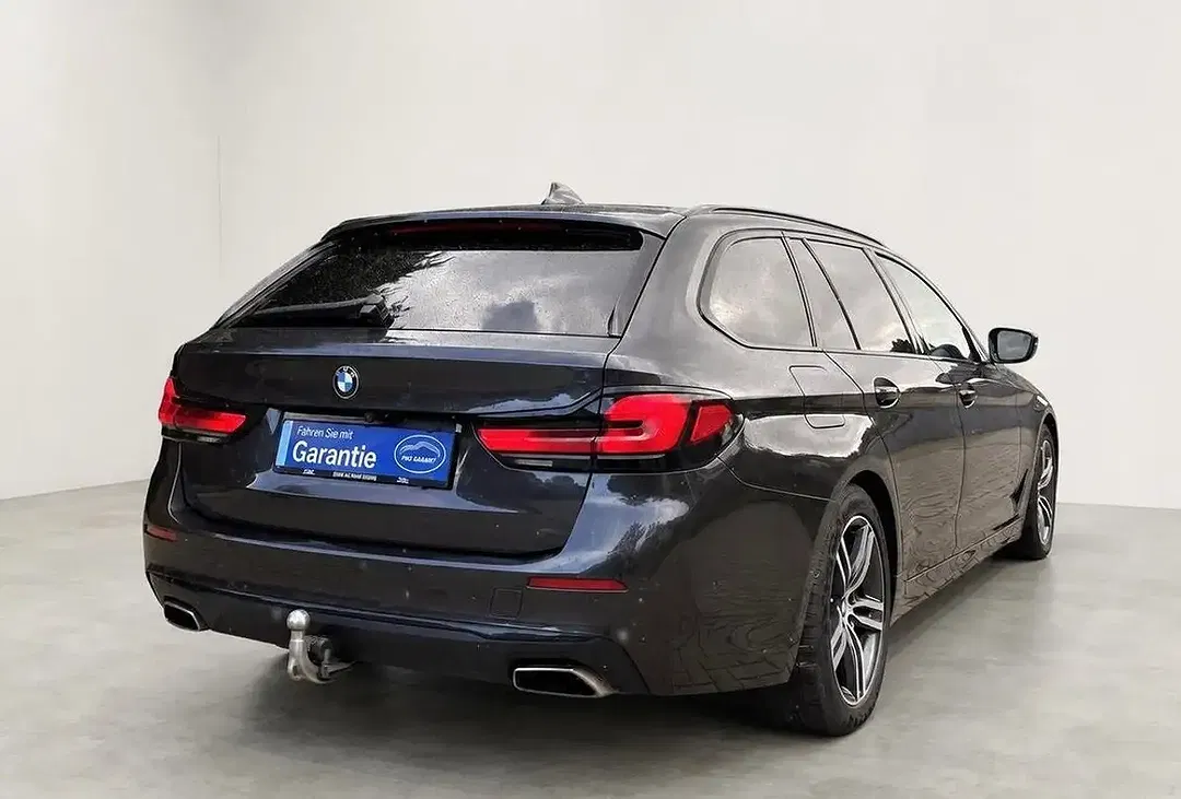 BMW 530 xDrive M Sport - Thumbnail 5