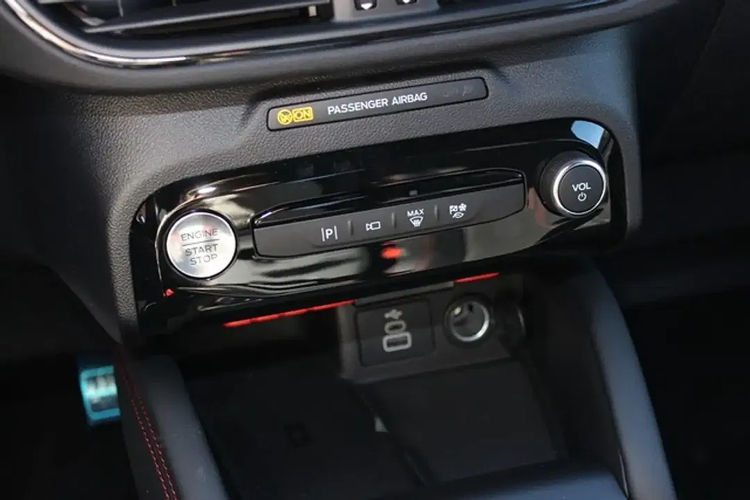 Ford Kuga ST-Line - Thumbnail 10