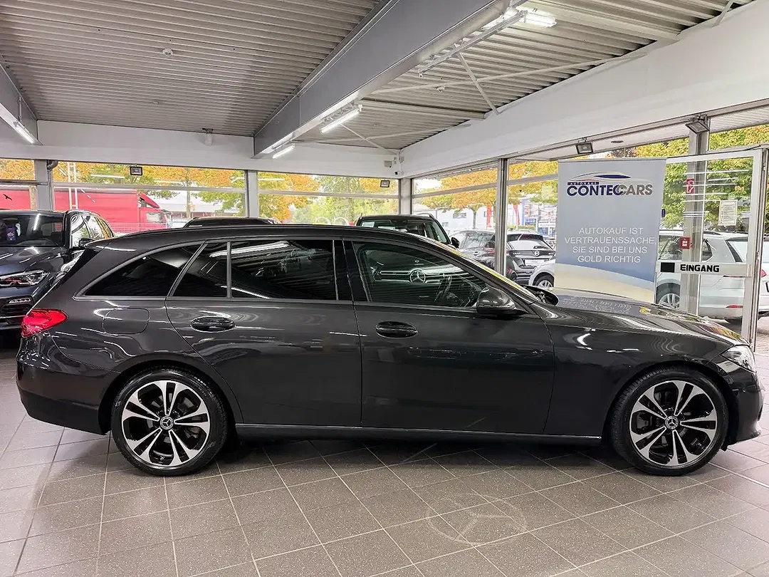 Mercedes-Benz C 200 - Thumbnail 1