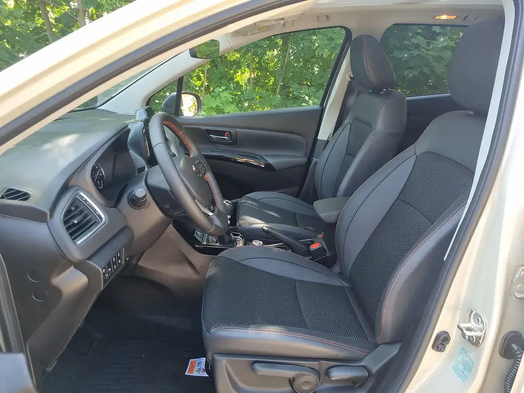 Suzuki S-Cross 1.4 AllGrip 4x4 Comfort+ - Thumbnail 14