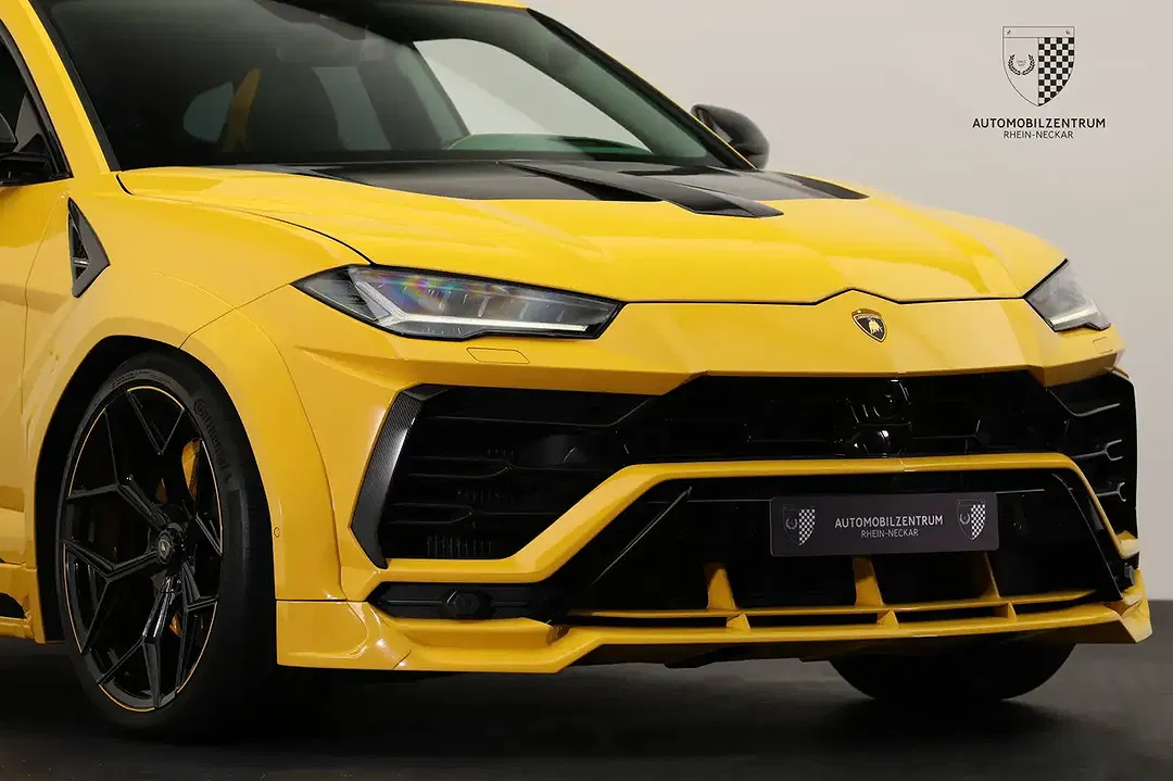 Lamborghini Urus - Thumbnail 13