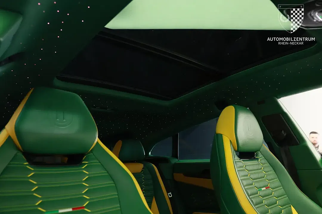 Lamborghini Urus - foto 15