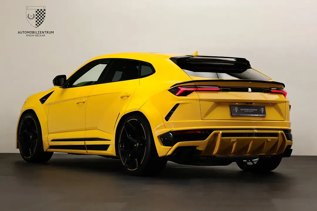 Lamborghini Urus - Thumbnail 6