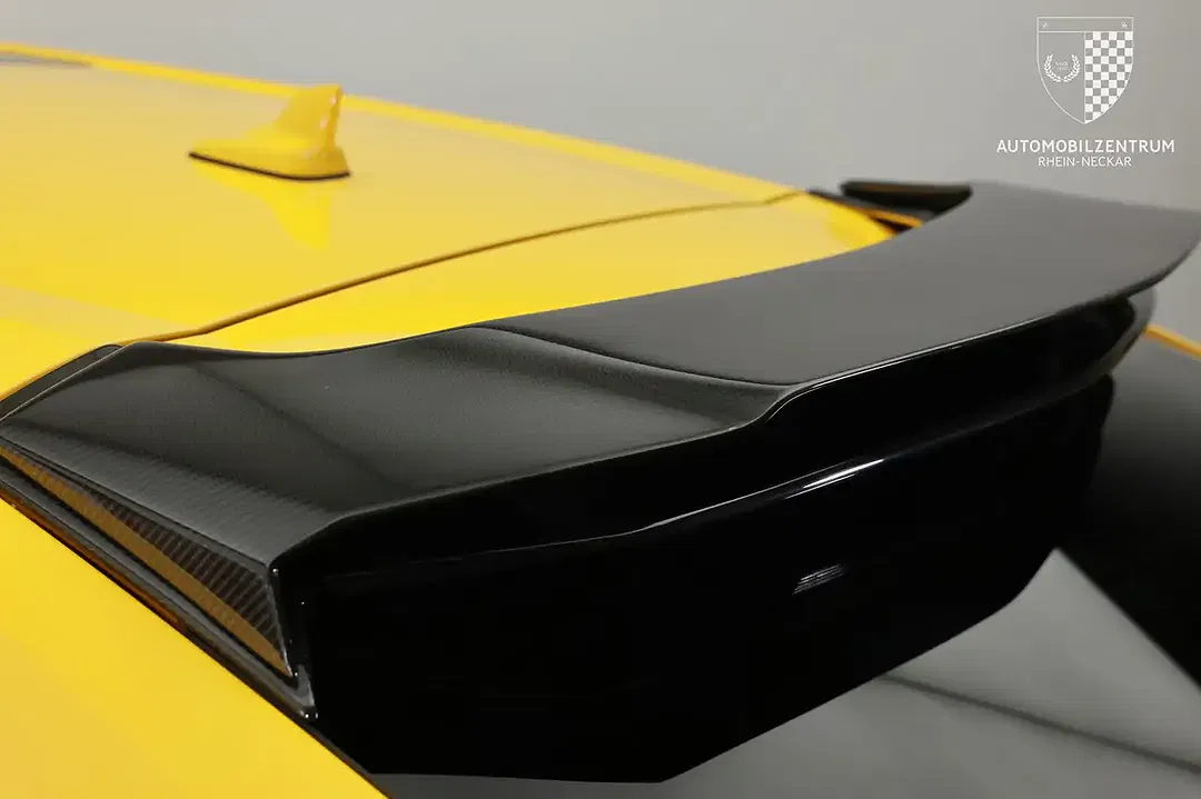 Lamborghini Urus - Thumbnail 9