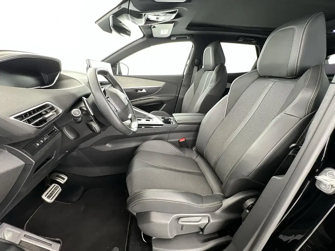 Peugeot 3008 GT - Thumbnail 8