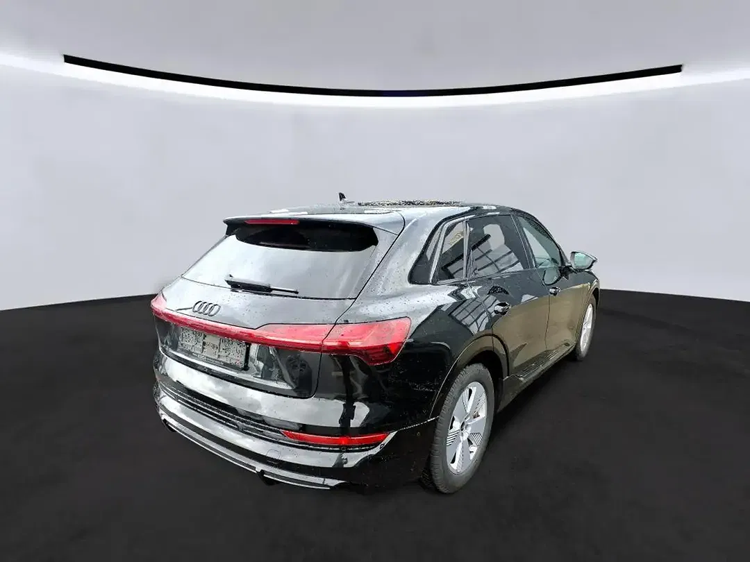 Audi e-tron 55 S line - Thumbnail 6