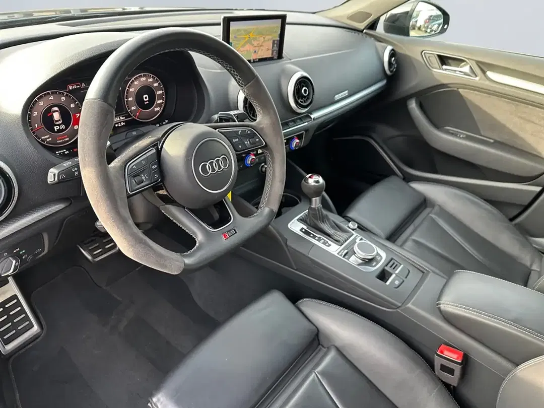 Audi RS3 Matrix LED Sportback - Thumbnail 9