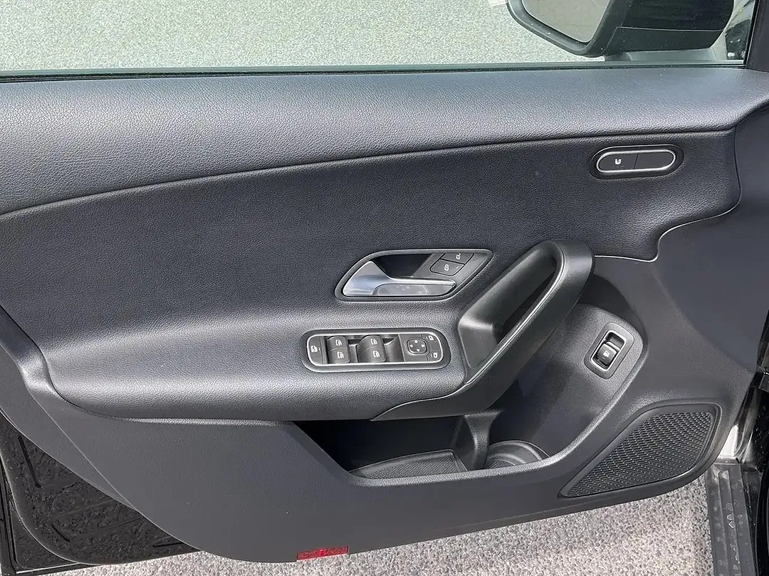 Mercedes-Benz A 250 MBUX - Thumbnail 15
