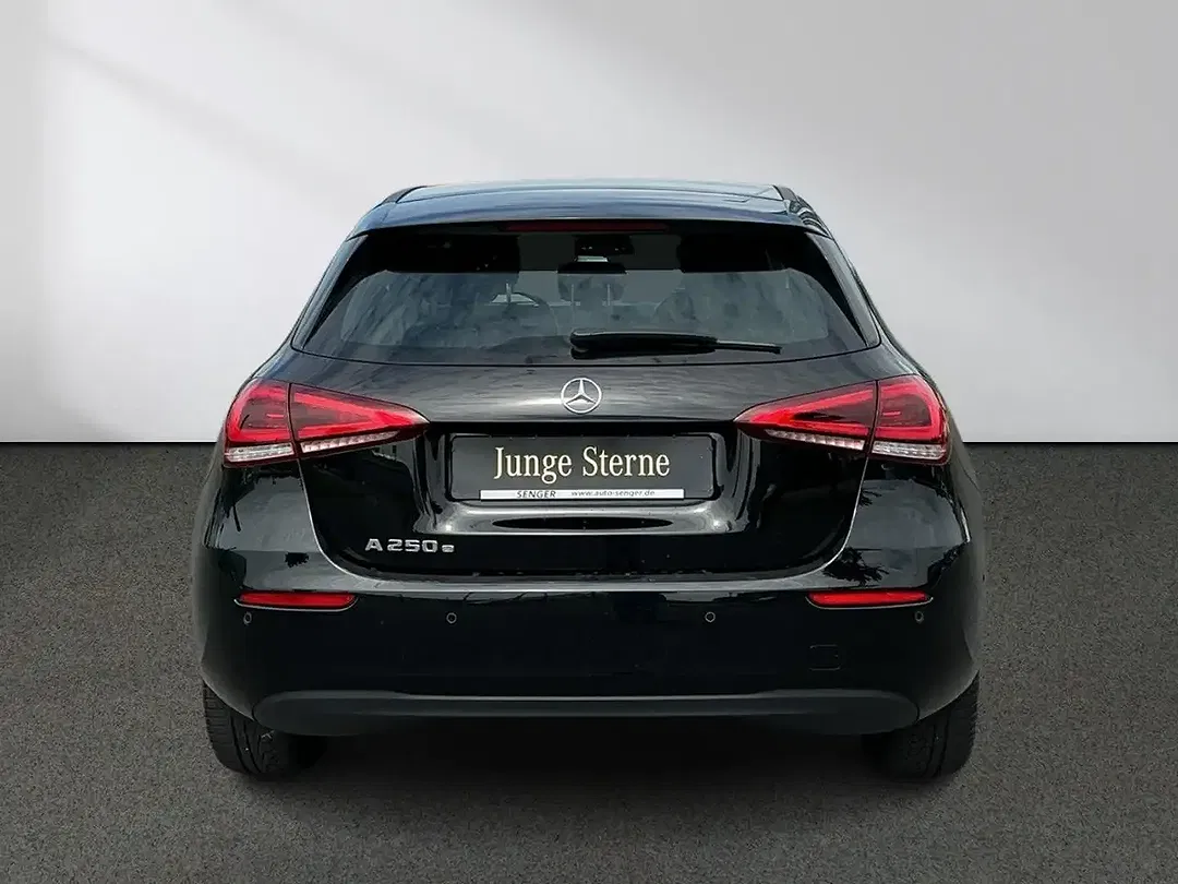 Mercedes-Benz A 250 MBUX - Thumbnail 5