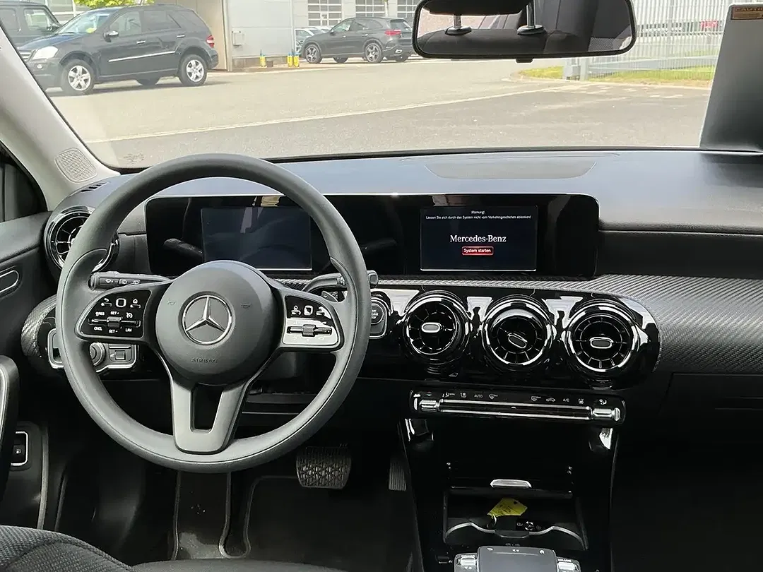 Mercedes-Benz A 250 MBUX - Thumbnail 8