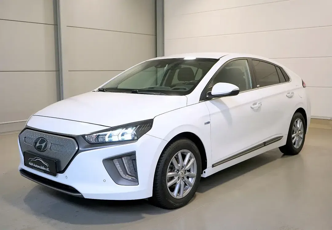Hyundai IONIQ Premium - Thumbnail 3