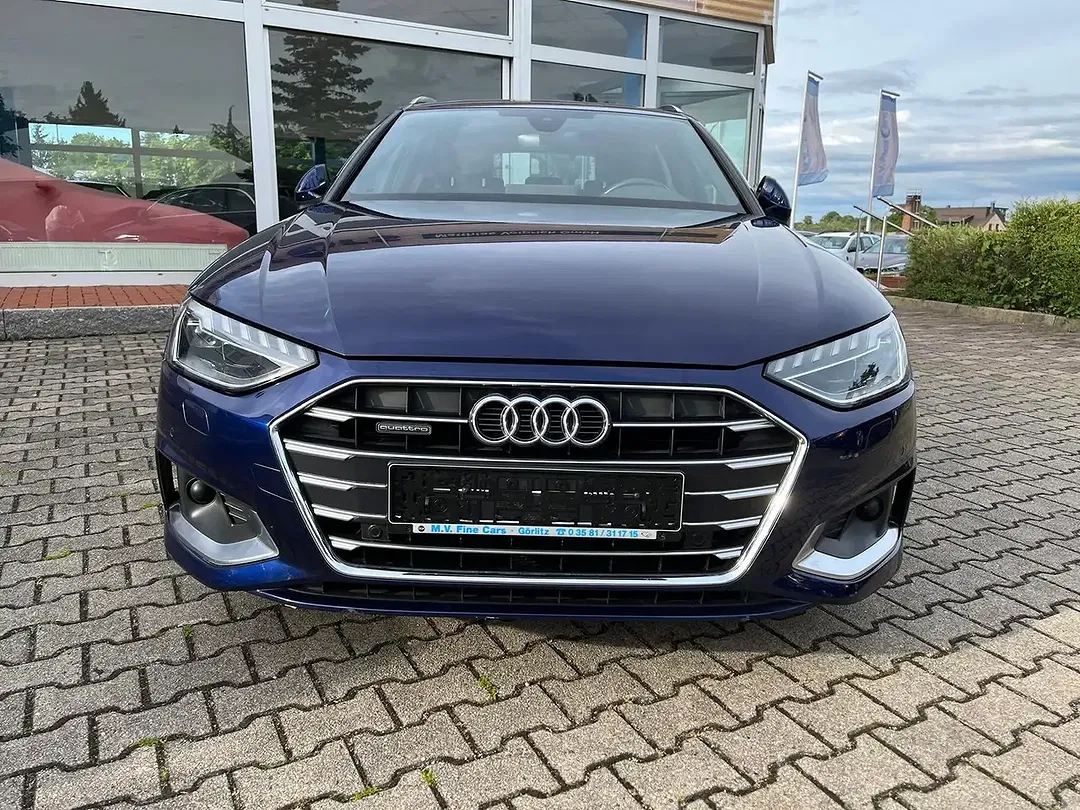 Audi A4 40 TDI quattro Avant advanced - foto 2