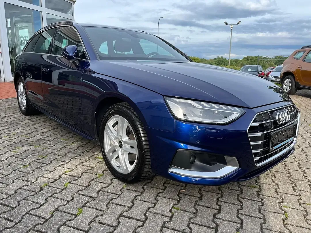 Audi A4 40 TDI quattro Avant advanced - Thumbnail 3