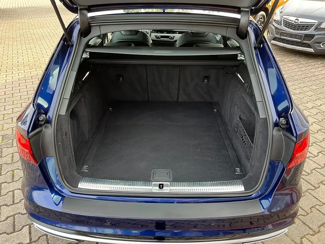 Audi A4 40 TDI quattro Avant advanced - Thumbnail 7