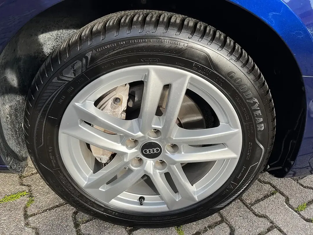 Audi A4 40 TDI quattro Avant advanced - Thumbnail 8