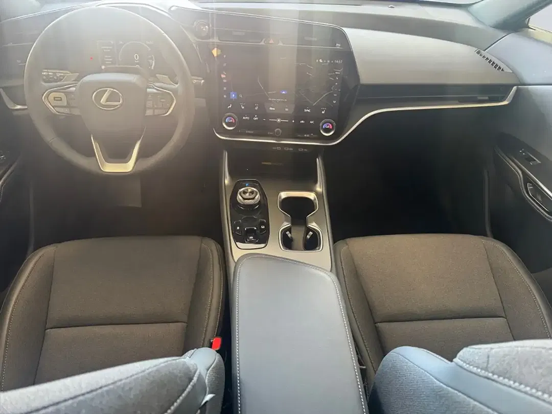 Lexus RZ 300e Comfort Line - Thumbnail 10