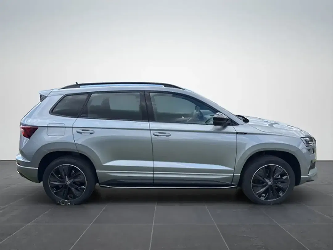 Skoda Karoq 1.5 Sportline - Thumbnail 8