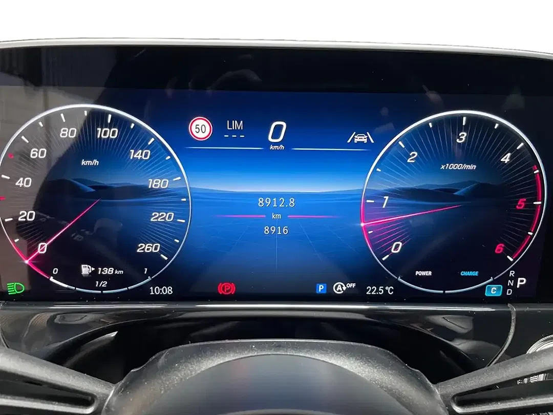 Mercedes-Benz E 220 AMG MBUX Burmester Night - Thumbnail 12