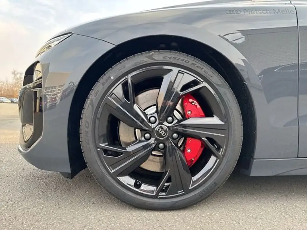 Audi S6 e-tron quattro - Thumbnail 13