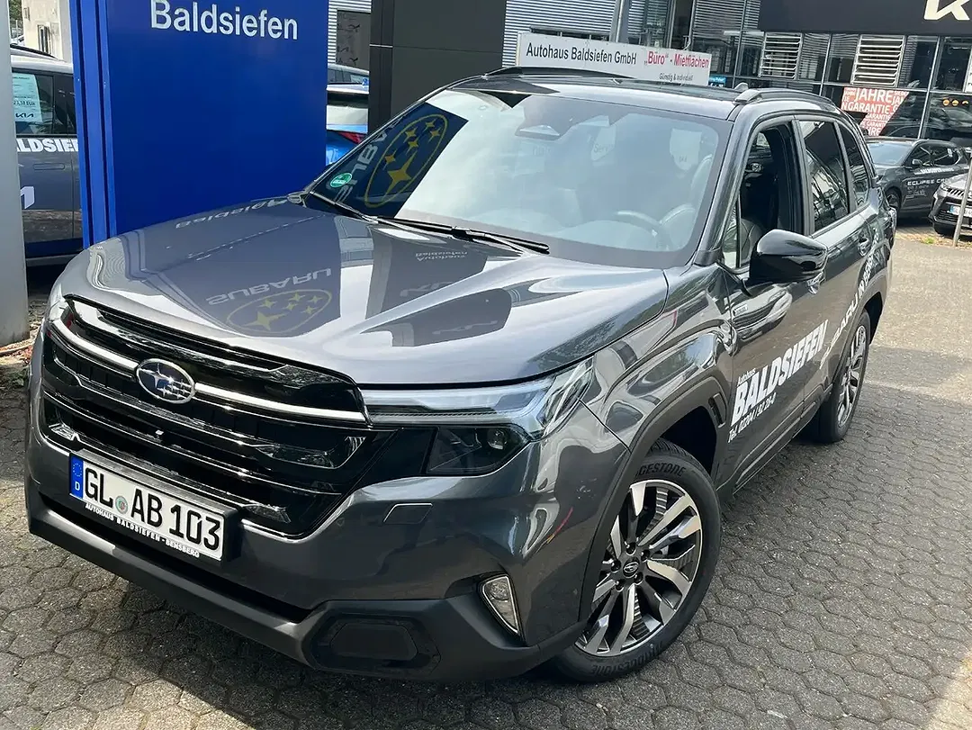 Subaru Forester 100kW 2.0 AWD Platinum - foto 1