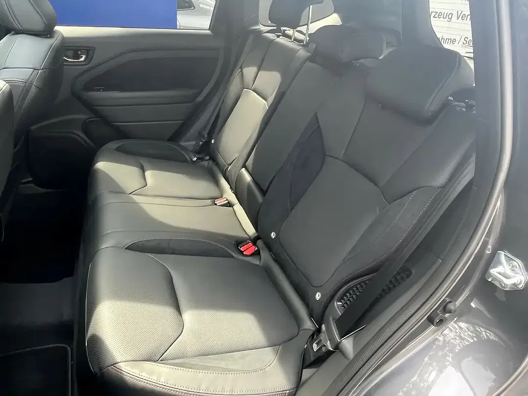 Subaru Forester 100kW 2.0 AWD Platinum - Thumbnail 10