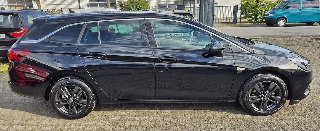 Opel Astra - Thumbnail 3