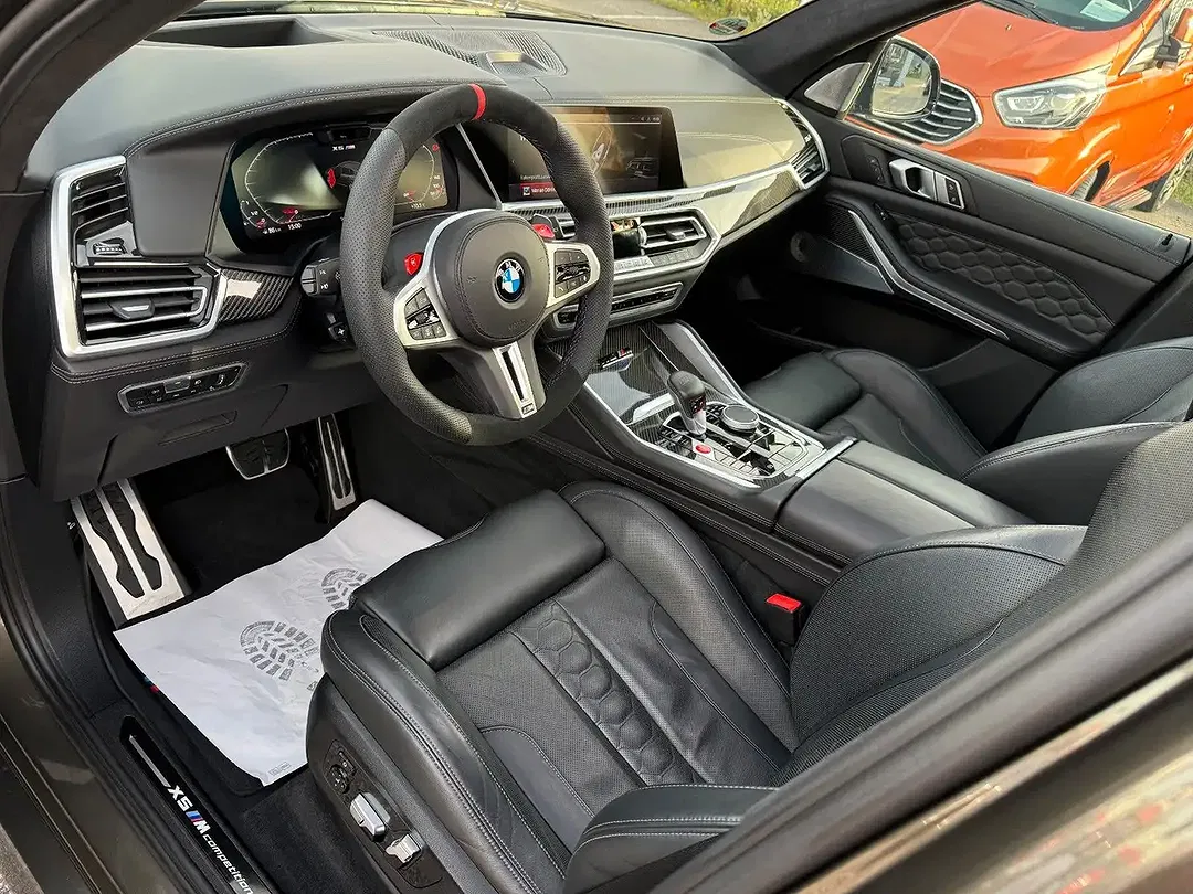 BMW X5 M Competition - foto 15