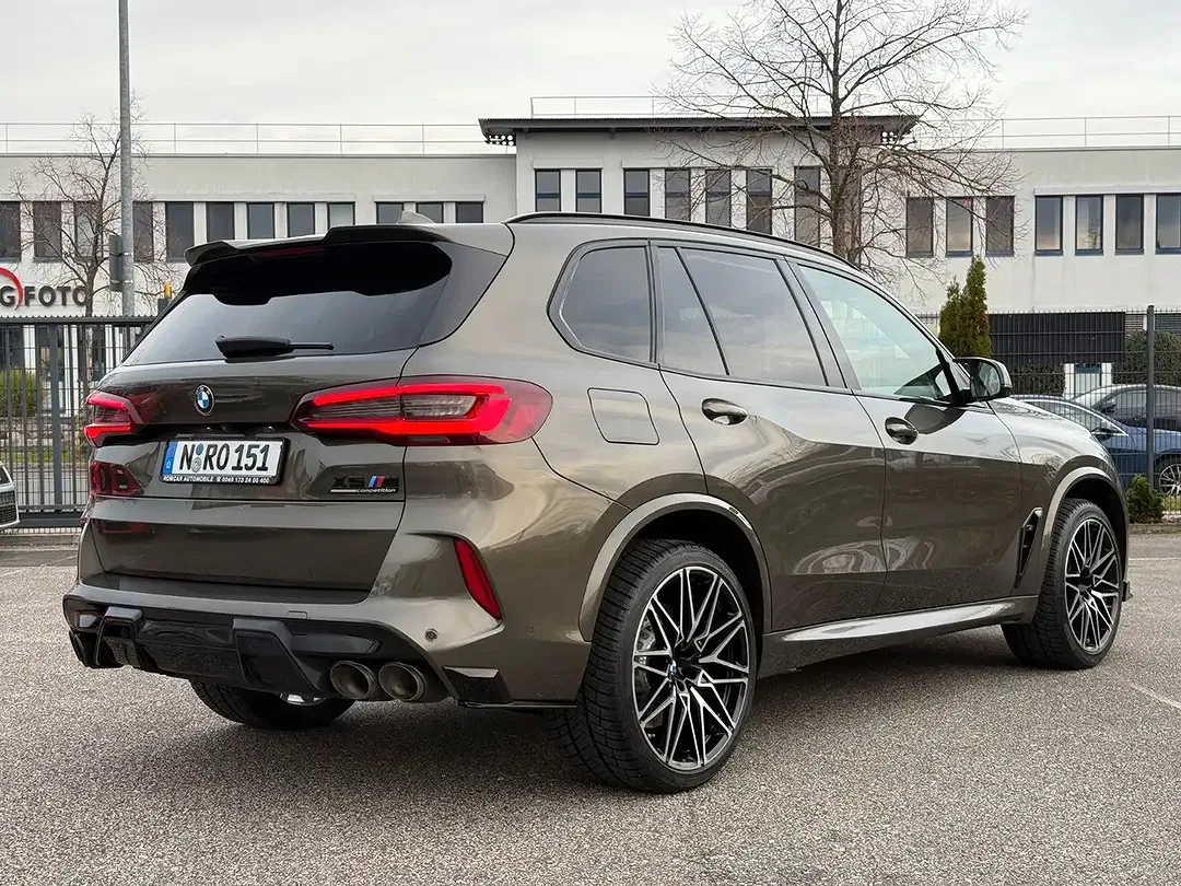 BMW X5 M Competition - Thumbnail 6