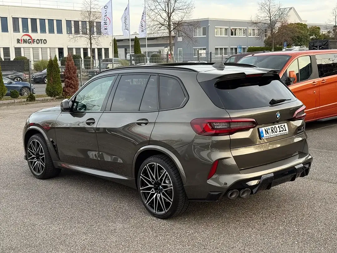 BMW X5 M Competition - Thumbnail 9
