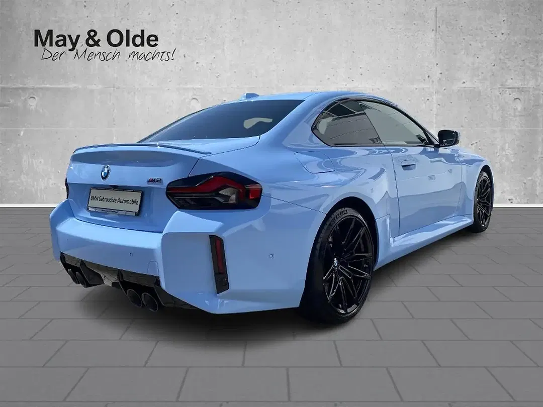 BMW M2 - Thumbnail 3