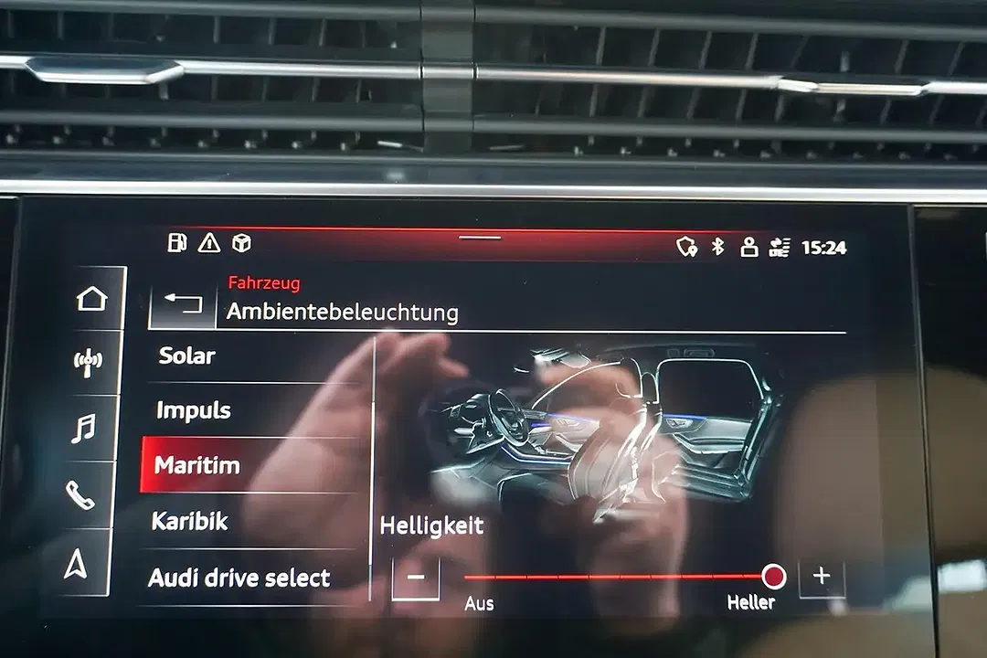 Audi Q7 55 TFSI e quattro Matrix LED S line - Thumbnail 12