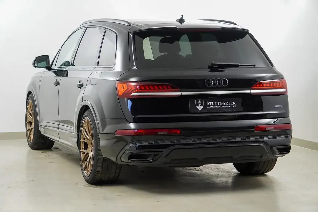 Audi Q7 55 TFSI e quattro Matrix LED S line - Thumbnail 4