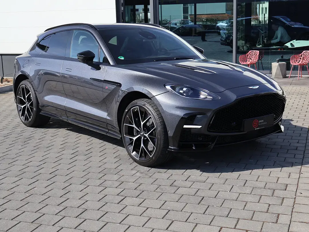 Aston Martin DBX S - foto 1