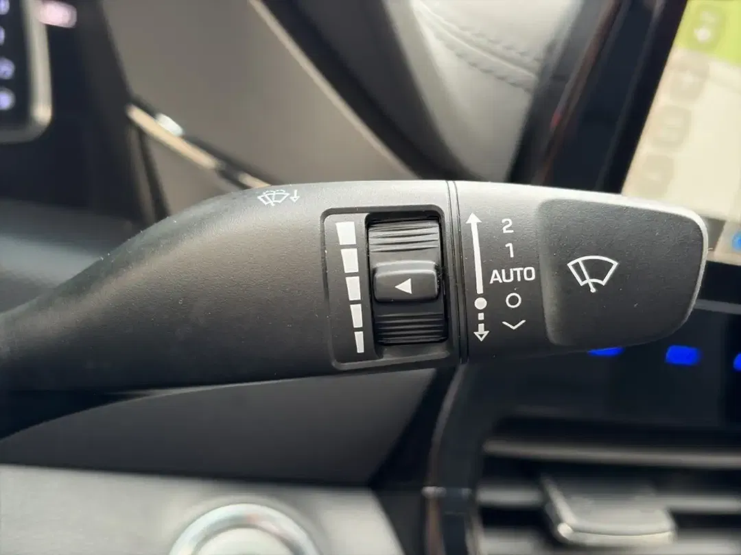 Hyundai IONIQ 1.6 PHEV GDI Style - Thumbnail 16