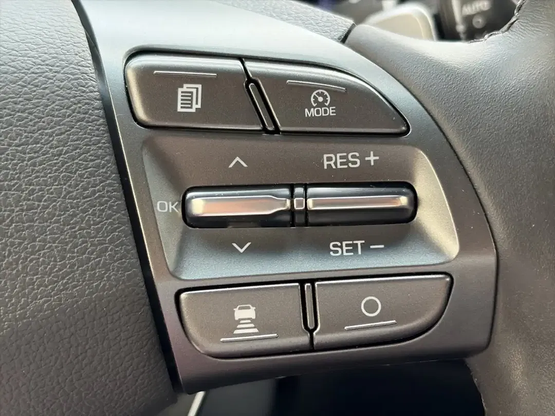 Hyundai IONIQ 1.6 PHEV GDI Style - Thumbnail 17