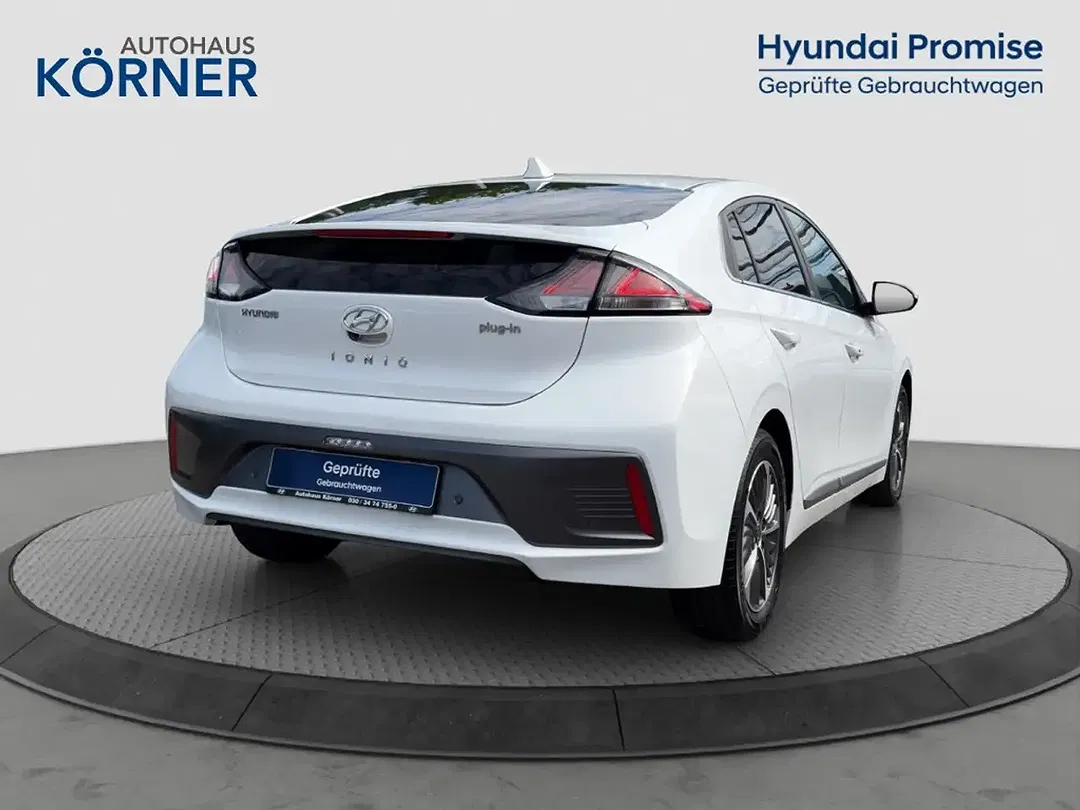 Hyundai IONIQ 1.6 PHEV GDI Style - Thumbnail 4