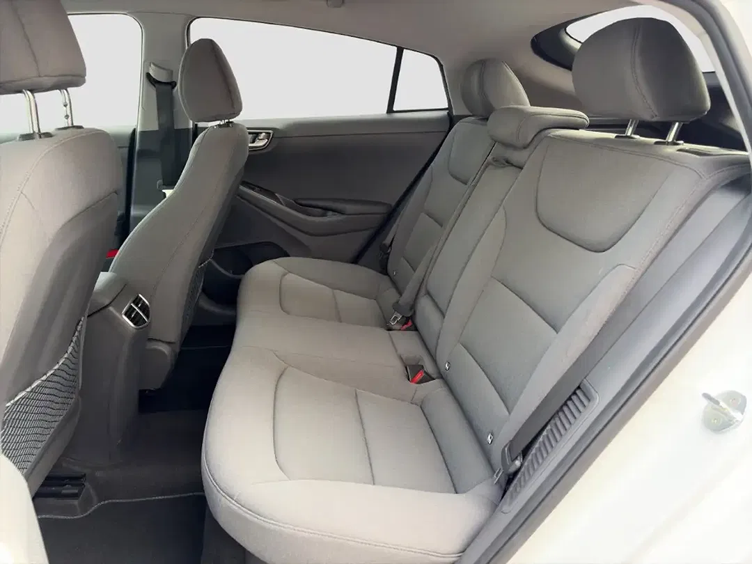 Hyundai IONIQ 1.6 PHEV GDI Style - Thumbnail 8