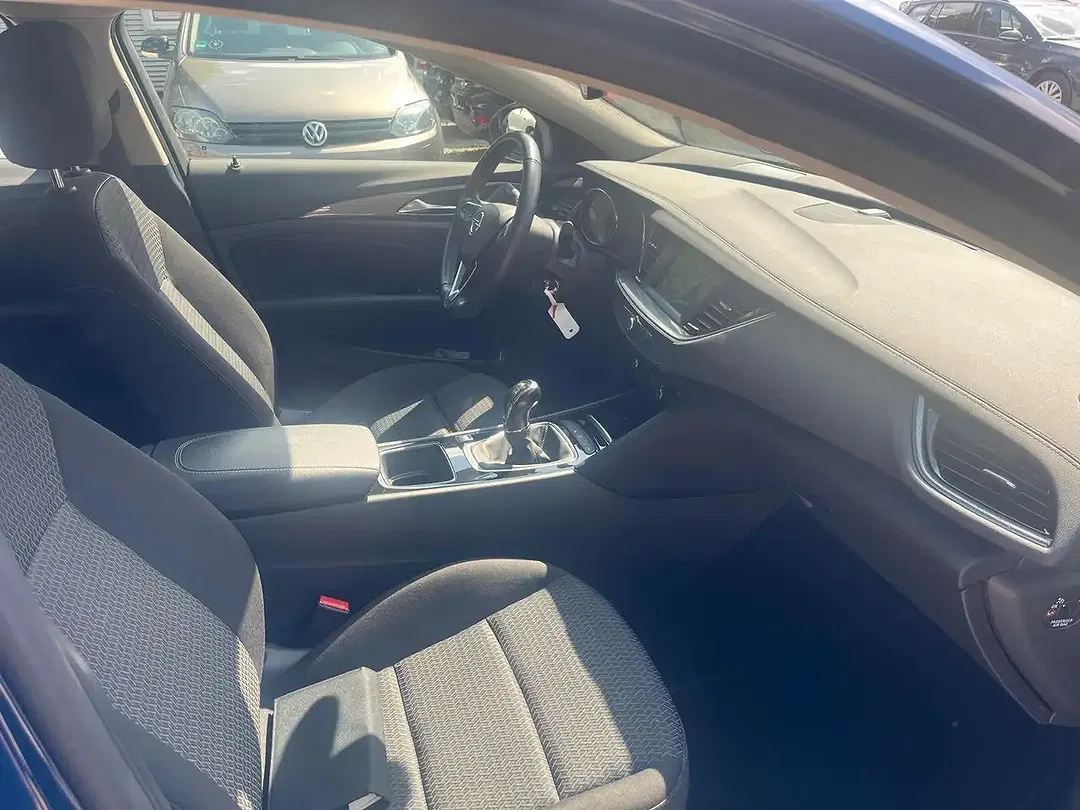 Opel Insignia Edition - Thumbnail 10