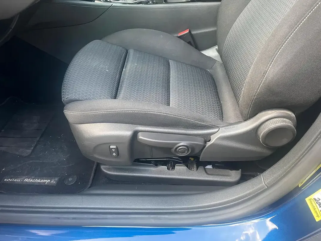 Opel Insignia Edition - foto 18