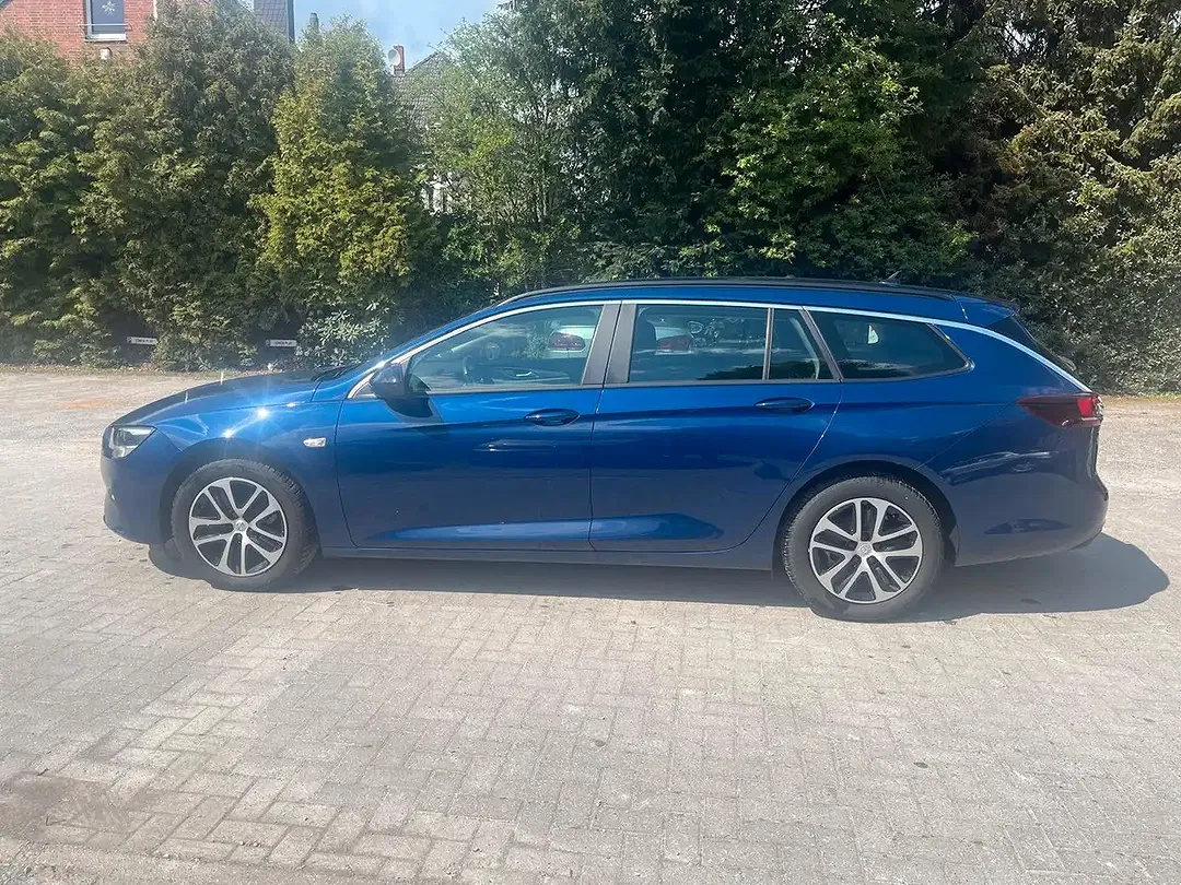 Opel Insignia Edition - foto 2