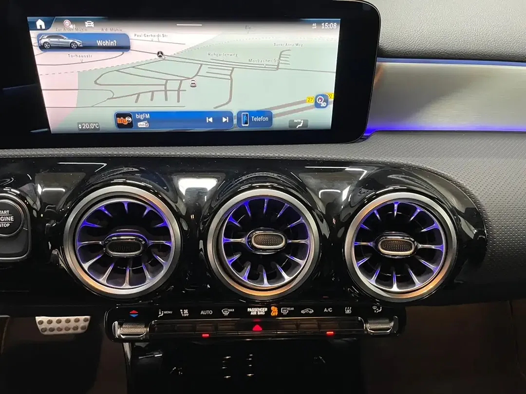 Mercedes-Benz A 250 AMG MBUX Night - Thumbnail 11