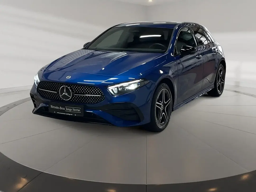Mercedes-Benz A 250 AMG MBUX Night - Afbeelding 1