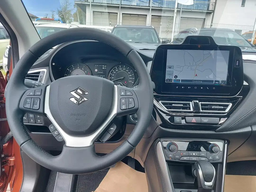 Suzuki SX4 S-Cross 1.5 AGS AllGrip Comfort+ - Thumbnail 8