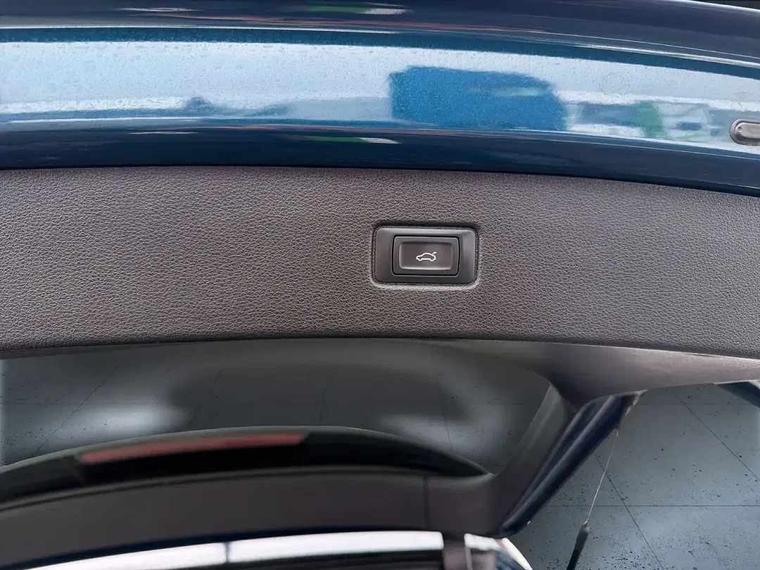 Audi Q7 55 TFSI e - Thumbnail 14