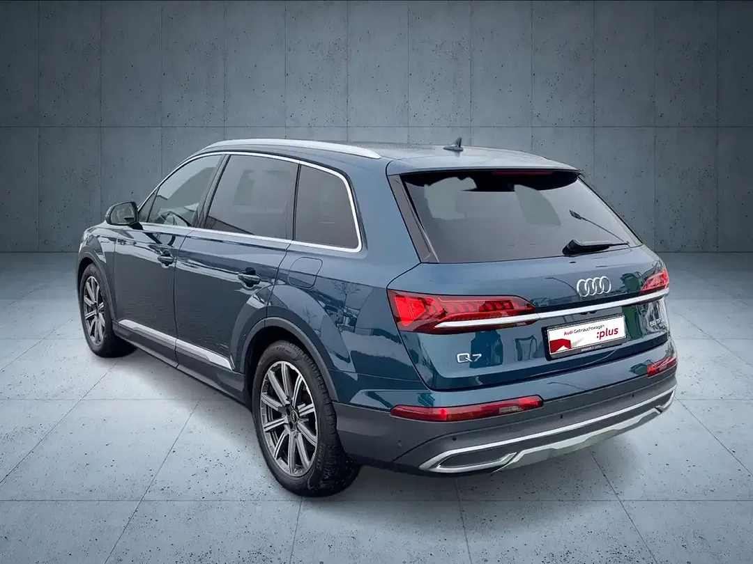Audi Q7 55 TFSI e - Thumbnail 3